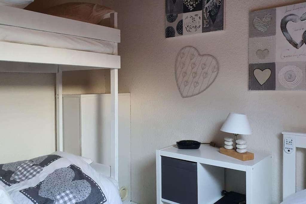 Duplex Cocooning Avec Vue Lac Et Montagnes Savines Eksteriør billede